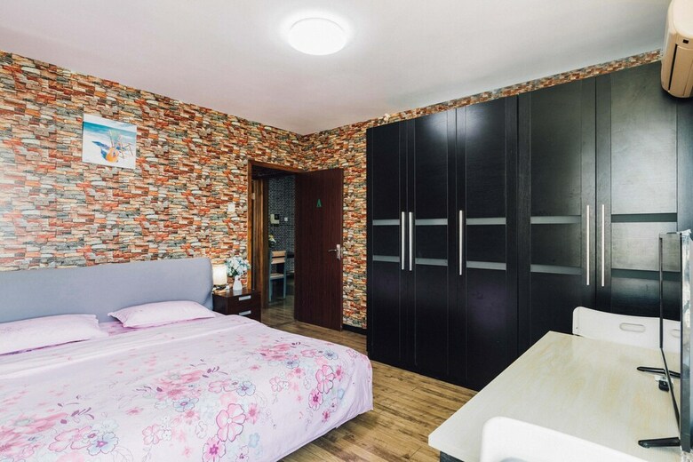 Jiayuhuxiao Apartment