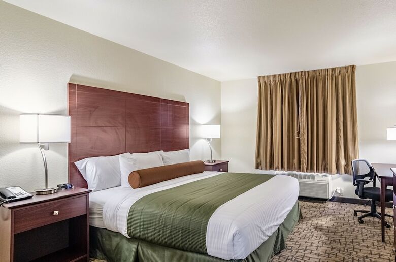 Hotel Cobblestone Inn & Suites - Bridgeport