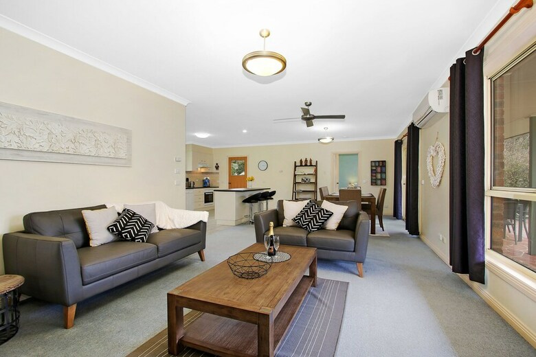 Valley View Townhouse - On The Rail Trail
