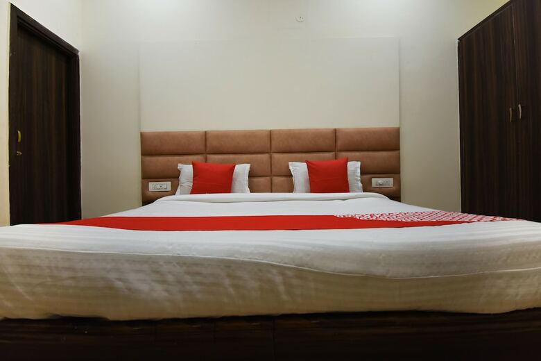 Oyo 9727 Hotel Welcome Inn 2