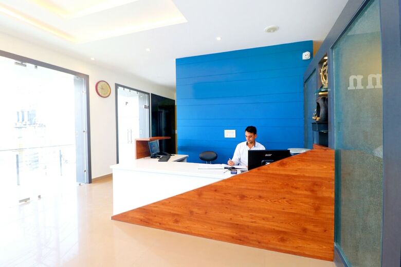 Oyo 3131 Hotel Br Inn