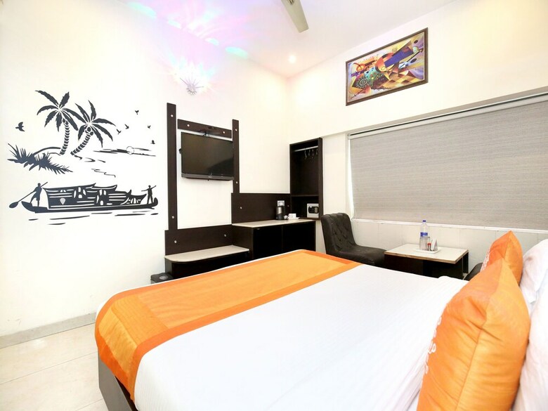 Oyo 982 Hotel Royal Park