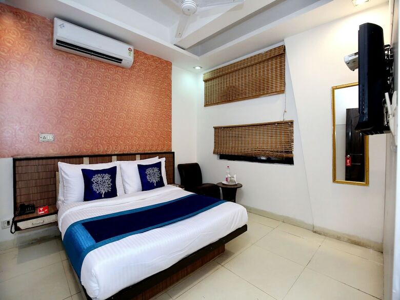 Oyo 9631 Hotel Oak