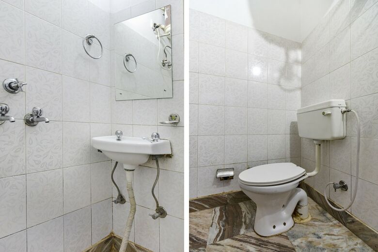 Oyo 9740 Hotel Him Sagar