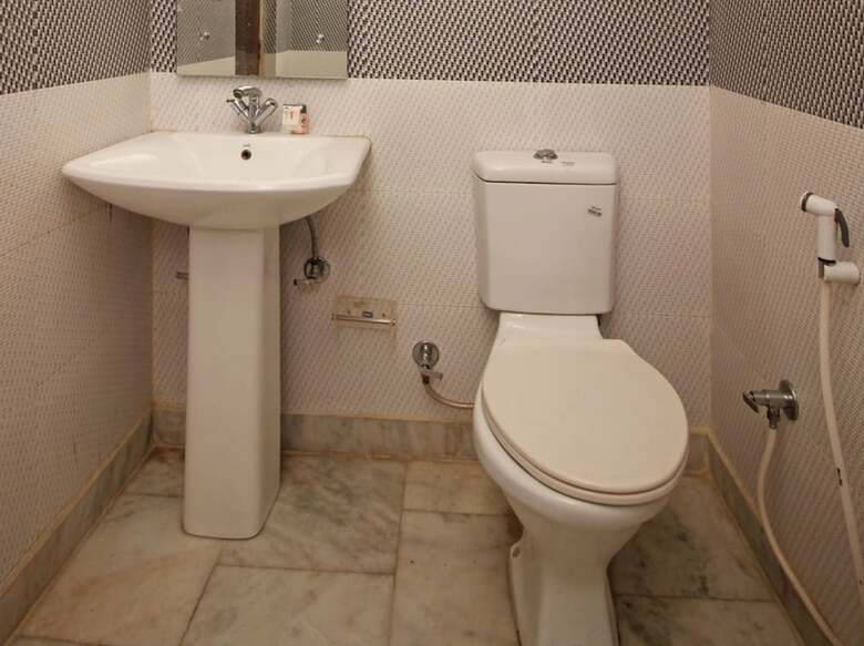Oyo 3202 Hotel Gayatri Residency