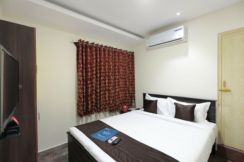 Hotel Oyo 4584 India Gate