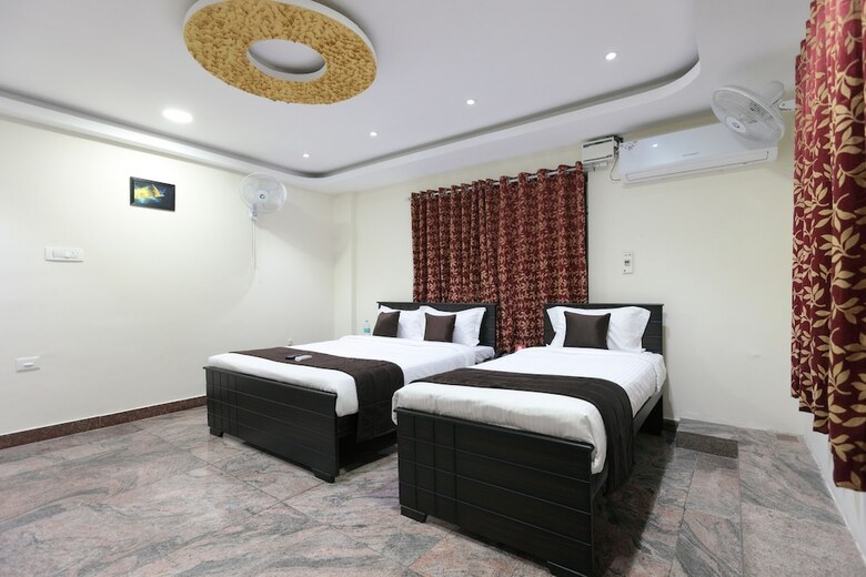Hotel Oyo 4584 India Gate
