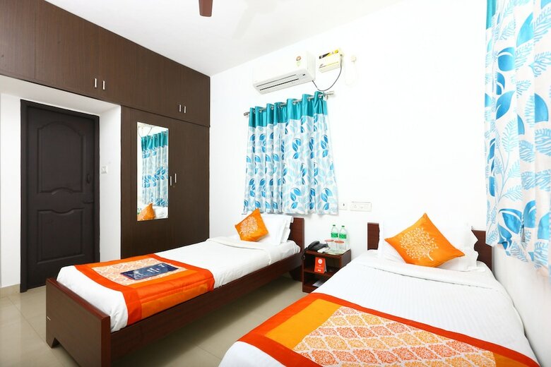 Hotel Oyo 5448 Phoenix Hospitality Apartments