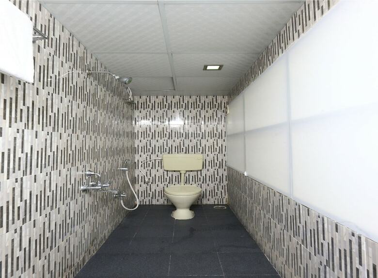 Hotel Oyo 5448 Phoenix Hospitality Apartments