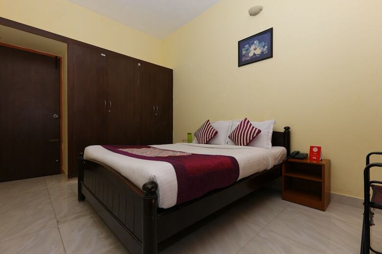 Hotel Oyo 3318 Hibiscus Guest House