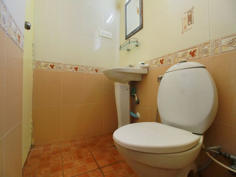 Hotel Oyo 3318 Hibiscus Guest House
