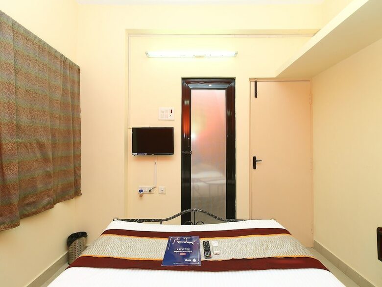 Hotel Oyo 3860 Apartment Jls Gruha
