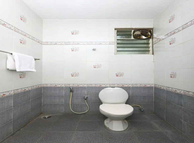 Hotel Oyo 10182 Avyukta Homestay