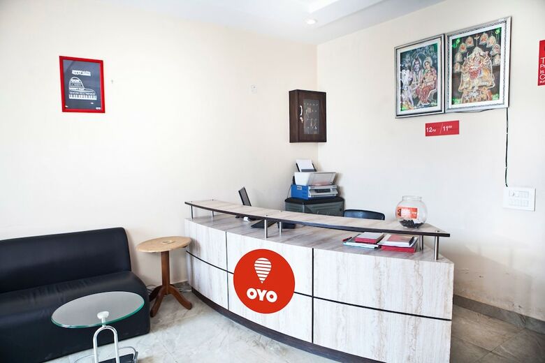 Hotel Oyo 350 Near Medanta