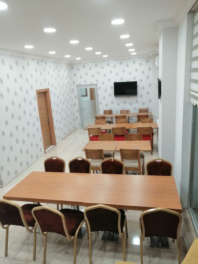 Hotel Er Sat Home Suit Otel