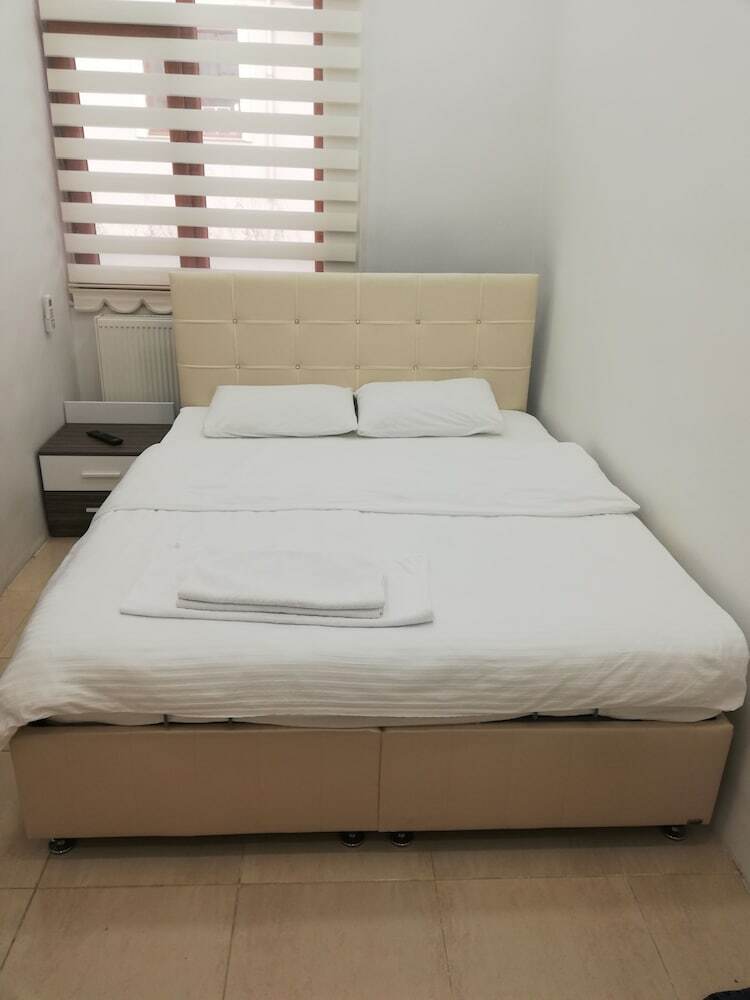Hotel Er Sat Home Suit Otel