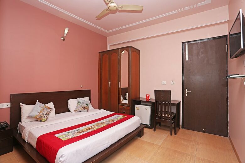 Hotel Oyo 9422 Prime