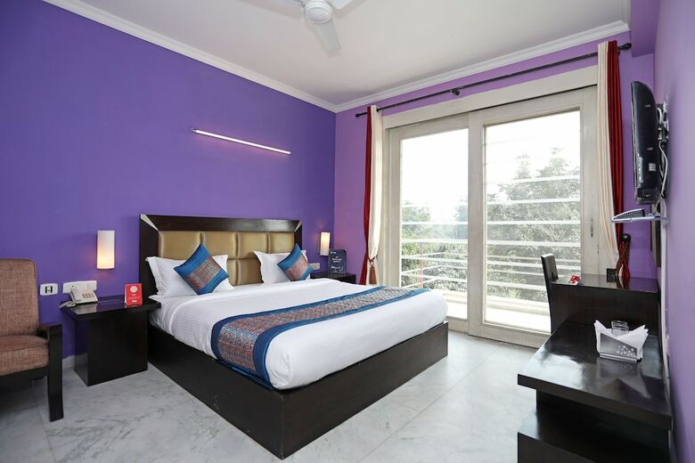 Hotel Oyo 9947 Ashiana Guest House