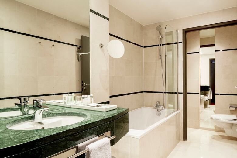 Hotel Banke Opera, Autograph Collection