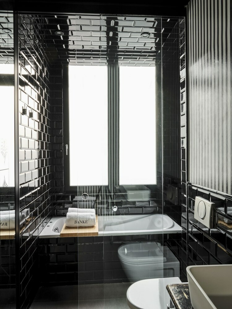 Hotel Banke Opera, Autograph Collection