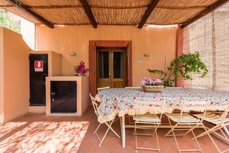 Villa Mariella Pittorino B&B