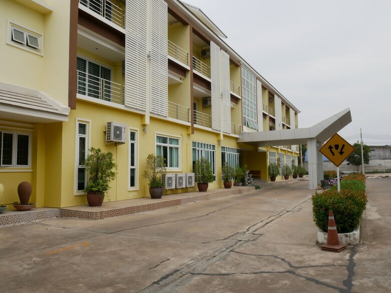 Hotel All Seasons Residence