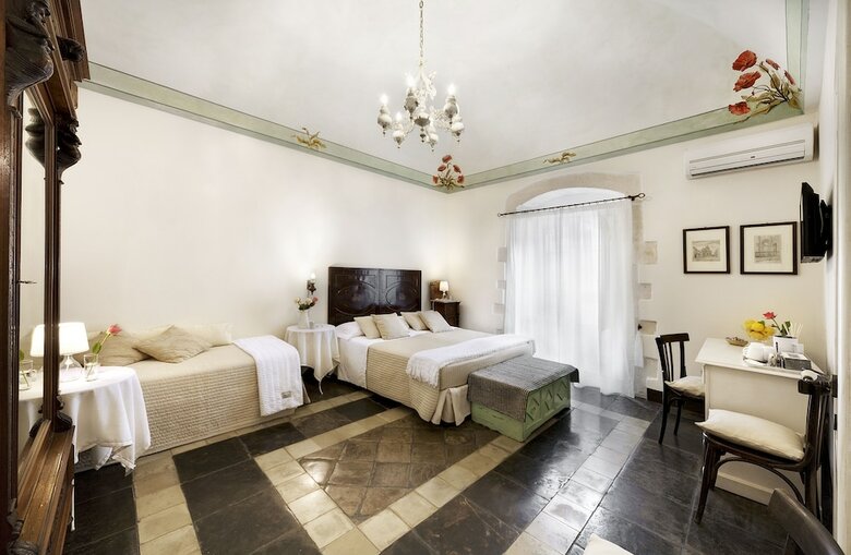 Hotel Sabbinirica