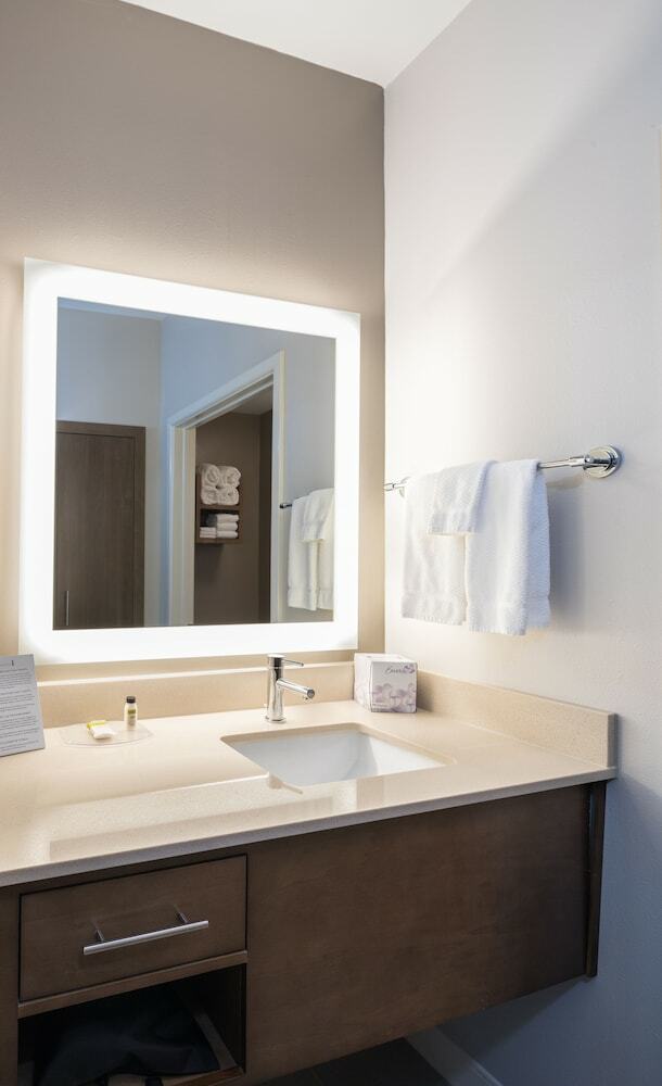 Hotel Staybridge Suites Lake Jackson