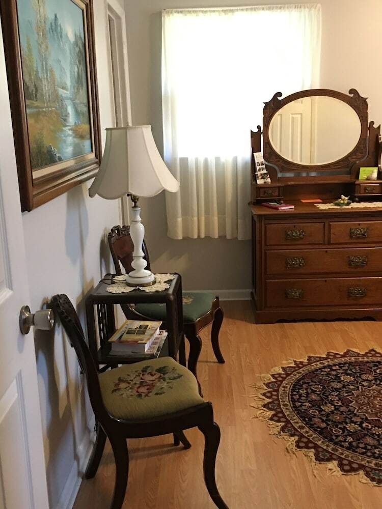 The Ashe Farm Bed & Breakfast