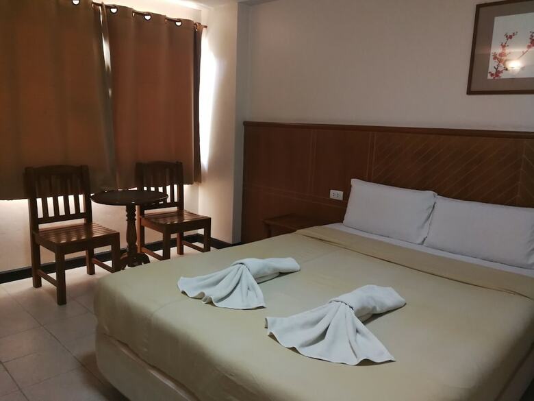 C-za Hotel