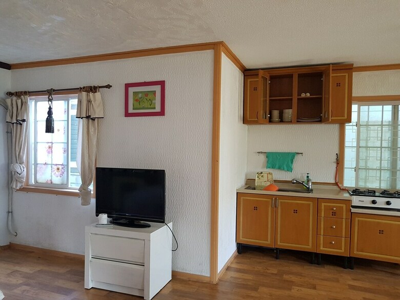Pension Jeju Good House