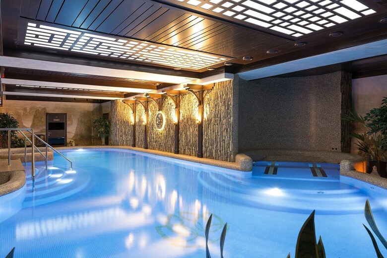 Bliss Hotel & Spa