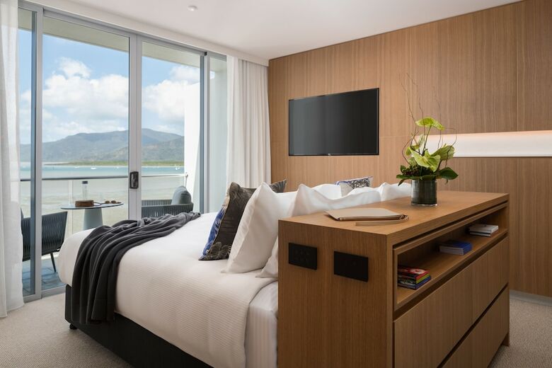 Hotel Riley, A Crystalbrook Collection Resort