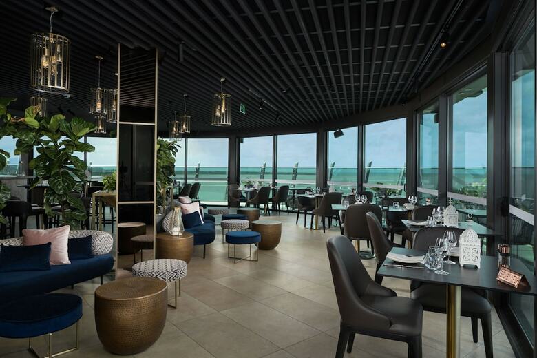 Hotel Riley, A Crystalbrook Collection Resort