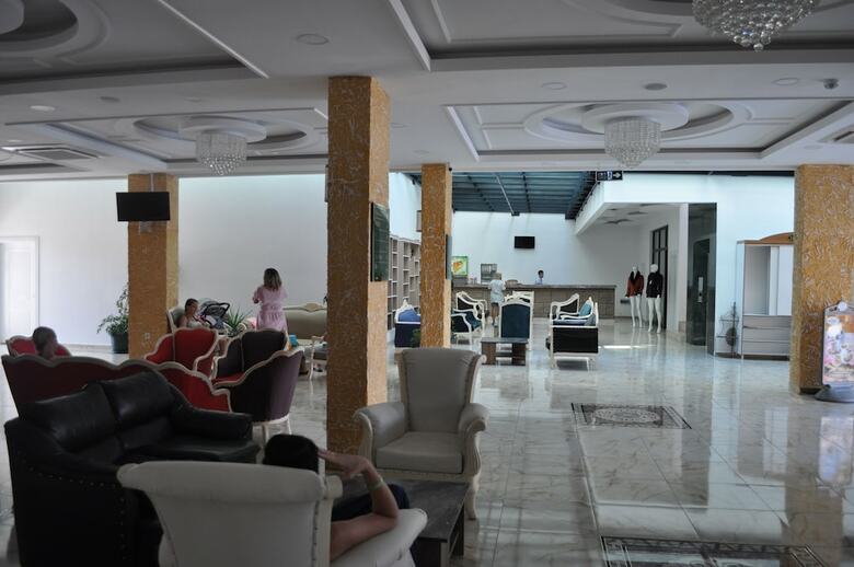 Greenlife Hotel