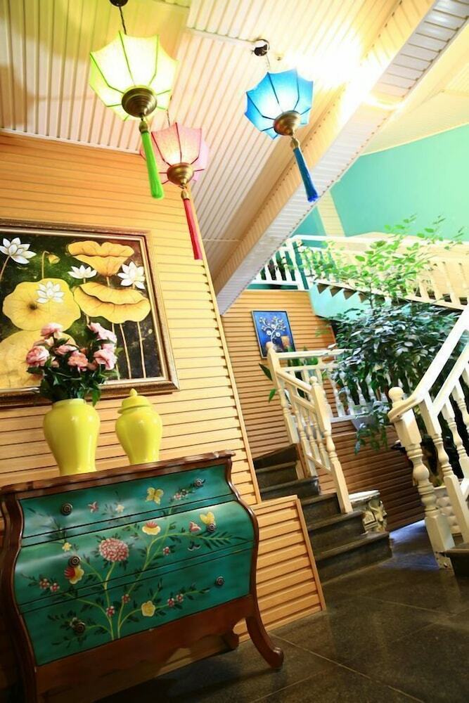 Posada Qingqing Inn West Street Branch One