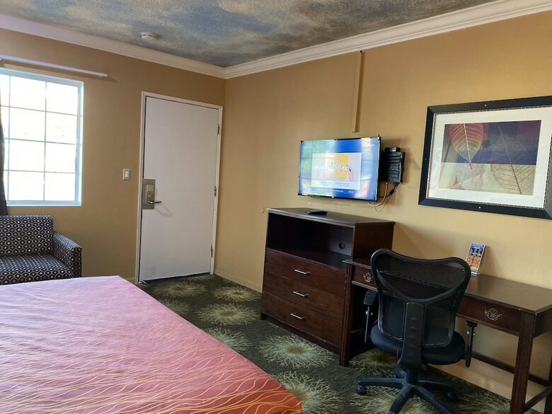 Orange Villa Park Motel