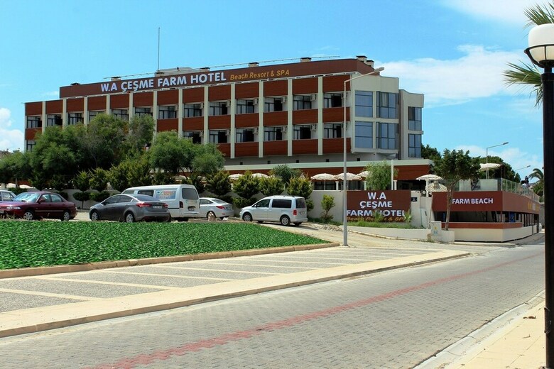 Wa Cesme Farm Hotel Beach Resort & Spa