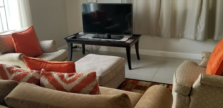 Apartamentos New Kingston Guest Apt At Kingsway