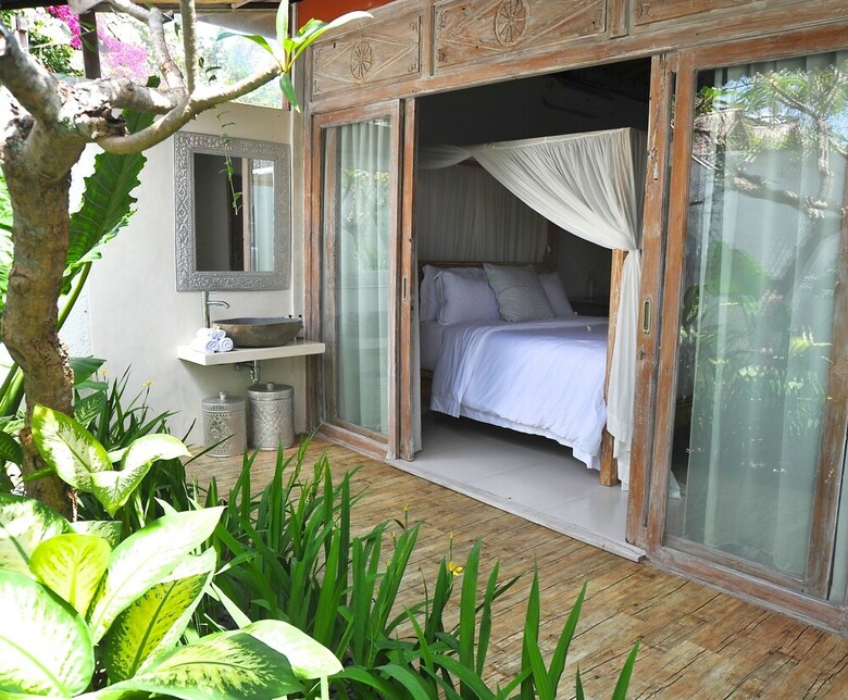 Villa Santai Beach House