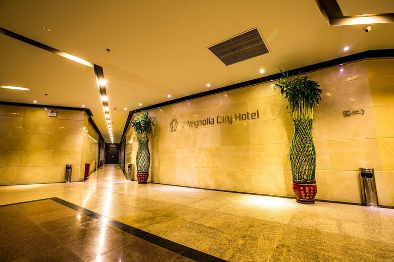 Luoyang Magnolia City Hotel