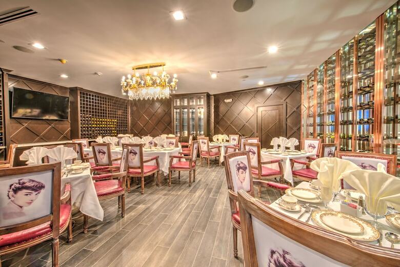 Grand Tuscany Hotel