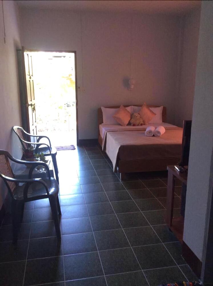 Hotel Bangsak Hut