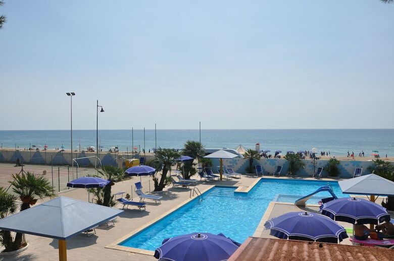 Villaggio Residence Costa Blu
