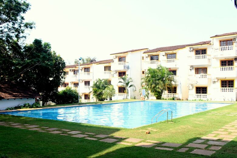 Spacious Fully AC Apartment - Cm040