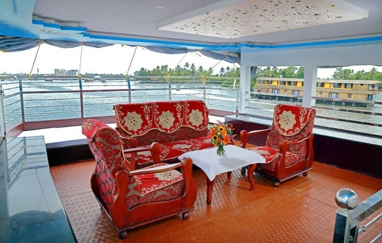 Lake India House Boats