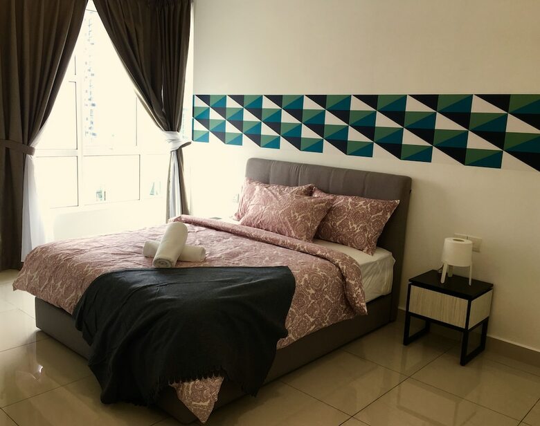 Apartamentos Pinnacle Tower Johor Bahru