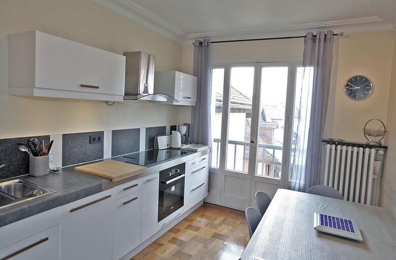 Apartamentos 1 Bedroom With Elevator In Downtown Annecy