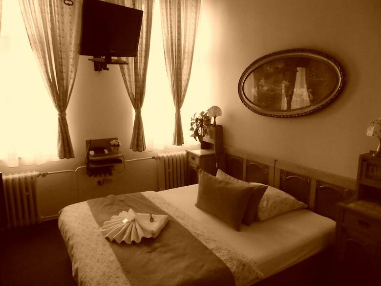Hotel Excellent