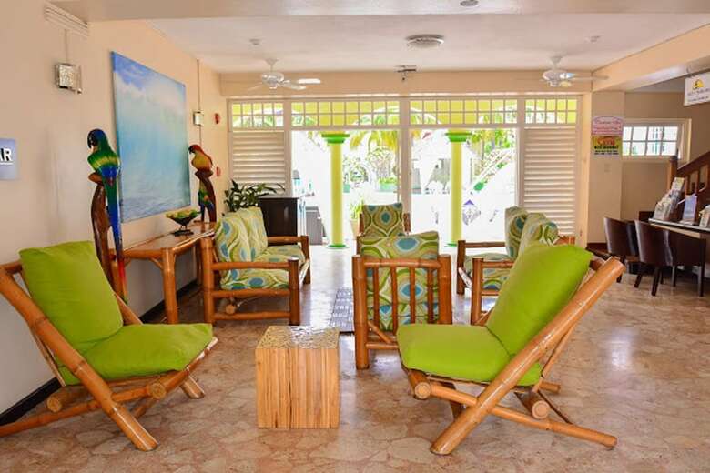 Apartamentos Mermaid Suites At Sandcastles